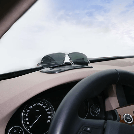 Multi Functionele Anti - Slipmat Plakmat Dashboard Telefoonhouder Zwart 8x14cm - VCTparts.nl