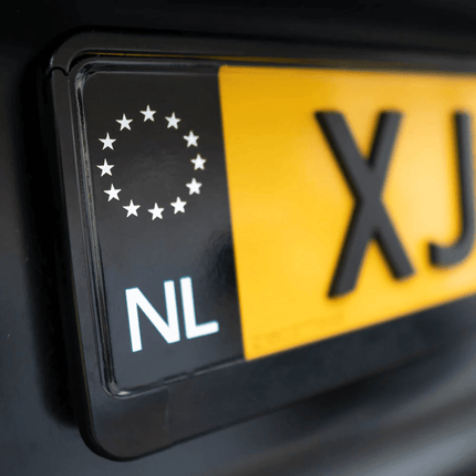 VCTparts Nederlands Kenteken Sticker voor Europese Nummerborden Zwart - Wit (set) NORGOS 3