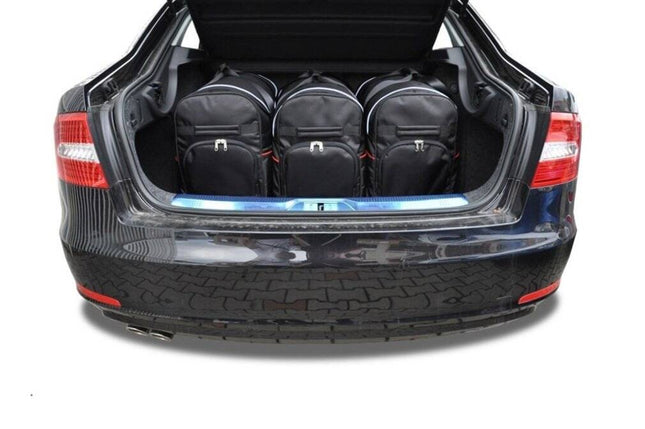 Kjust Reistassenset voor Skoda Superb Sedan 2008-2015 - Set van 5 Tassen met 3 Roltassen en 2 Sporttassen