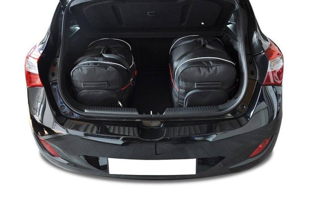 Kjust Reistassenset voor Hyundai i30 3-deurs 2013-2017 - Set van 3 Tassen met 2 Roltassen en 1 Vliegtuigtas