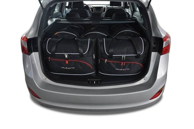 Kjust Reistassenset voor Hyundai i30 Tourer 2012-2017 - Set van 5 Tassen met 3 Roltassen en 2 Vliegtuigtassen