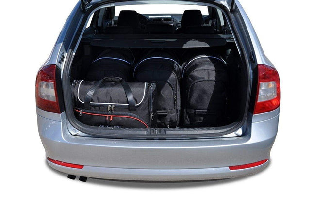 Kjust Reistassenset voor Skoda Octavia stationwagen 2004-2009 - Set van 5 Tassen met 3 Roltassen en 2 Vliegtuigtassen