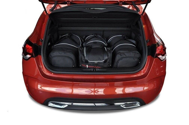 Kjust Reistassenset voor Citroen DS4 5-deurs 2010-2015 - Set van 4 Tassen met 2 Roltassen 1 Sporttas en 1 Vliegtuigtas
