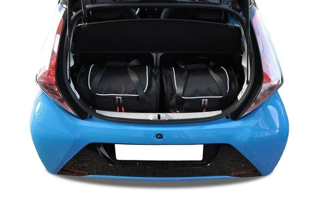 Kjust Reistassenset voor Toyota Aygo 5-deurs vanaf 2014 - Set van 2 Tassen met 2 Sporttassen