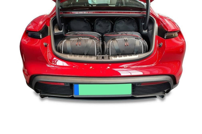 Kjust Reistassenset voor Porsche Taycan Sedan vanaf 2020 - Set van 5 Tassen met 2 Sporttassen en 3 Vliegtuigtassen