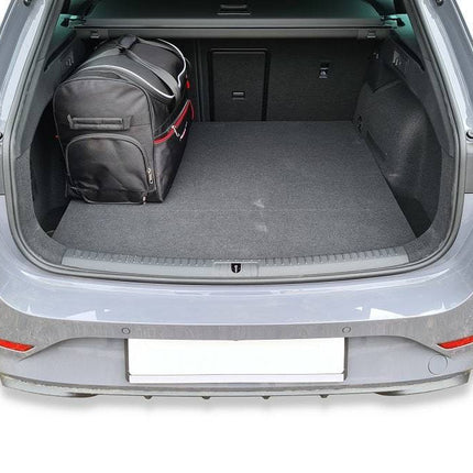 Kjust Reistassenset voor Cupra Leon stationwagen vanaf 2020 - Set van 5 Tassen met 3 Roltassen en 2 Sporttassen