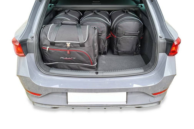 Kjust Reistassenset voor Cupra Leon stationwagen vanaf 2020 - Set van 5 Tassen met 3 Roltassen en 2 Sporttassen