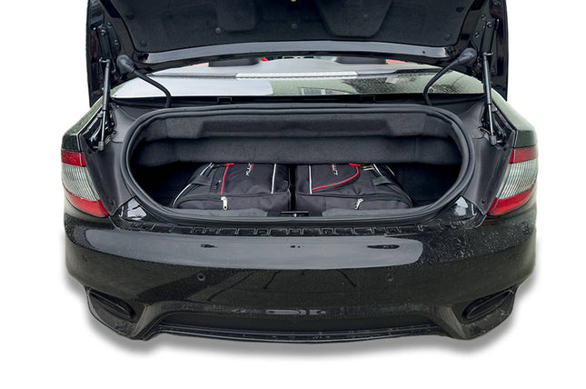 Kjust Reistassenset voor Maserati GranCabrio vanaf 2010 - Set van 2 Tassen met 2 Vliegtuigtassen