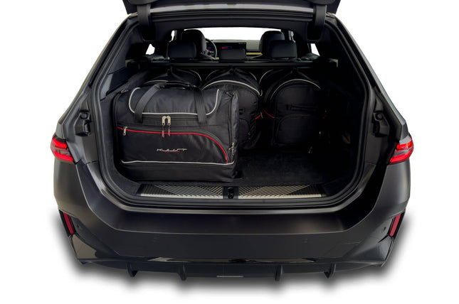 Kjust Reistassenset voor BMW i5 Touring vanaf 2023 - Set van 5 Tassen met 3 Roltassen en 2 Sporttassen